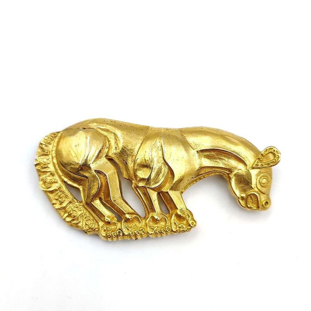 Vintage Metropolitan Museum Of Art MMA Gold Tone Beast/Panther Brooch Pin